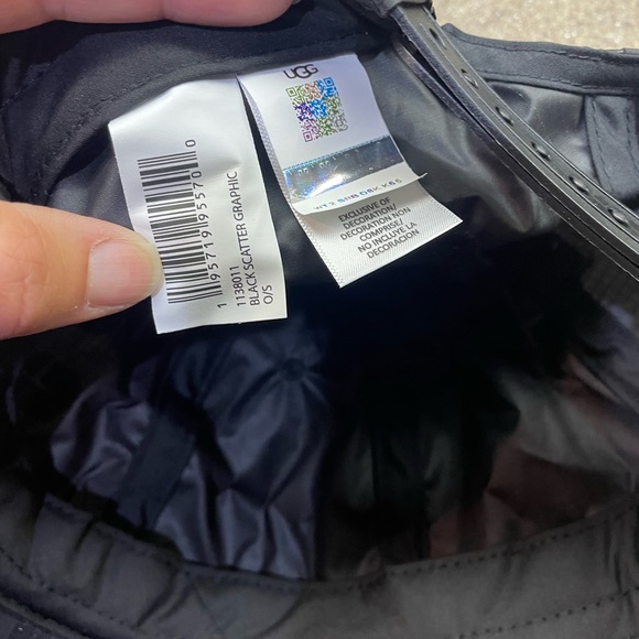 🆕 UGG Nylon Black Scatter Graphic Snap Back Baseball Cap, Unisex OSFM - Picture 4 of 6